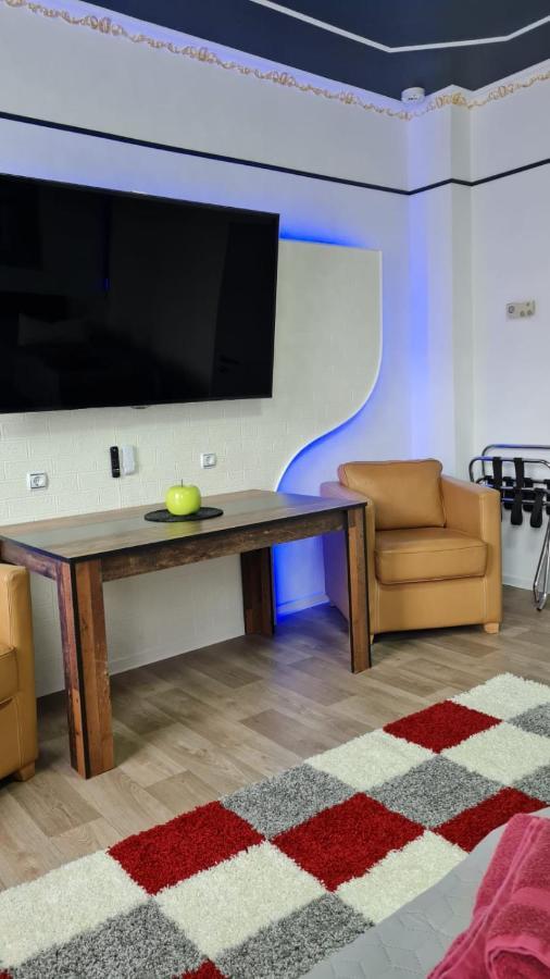 Best-Preis -Gold Suite- Mit Netflix, Self-Check-In, Ebike Ladestation, Fahrradraum, Wlan, Netflix Und Massagesessel - Direkt Am Elberadweg Im Herzen Von ויטנברג מראה חיצוני תמונה
