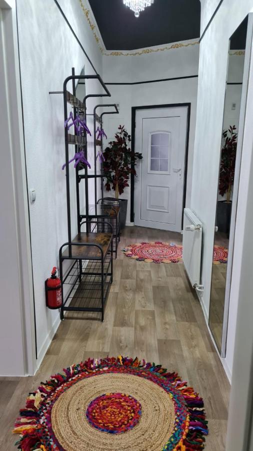 Best-Preis -Gold Suite- Mit Netflix, Self-Check-In, Ebike Ladestation, Fahrradraum, Wlan, Netflix Und Massagesessel - Direkt Am Elberadweg Im Herzen Von ויטנברג מראה חיצוני תמונה